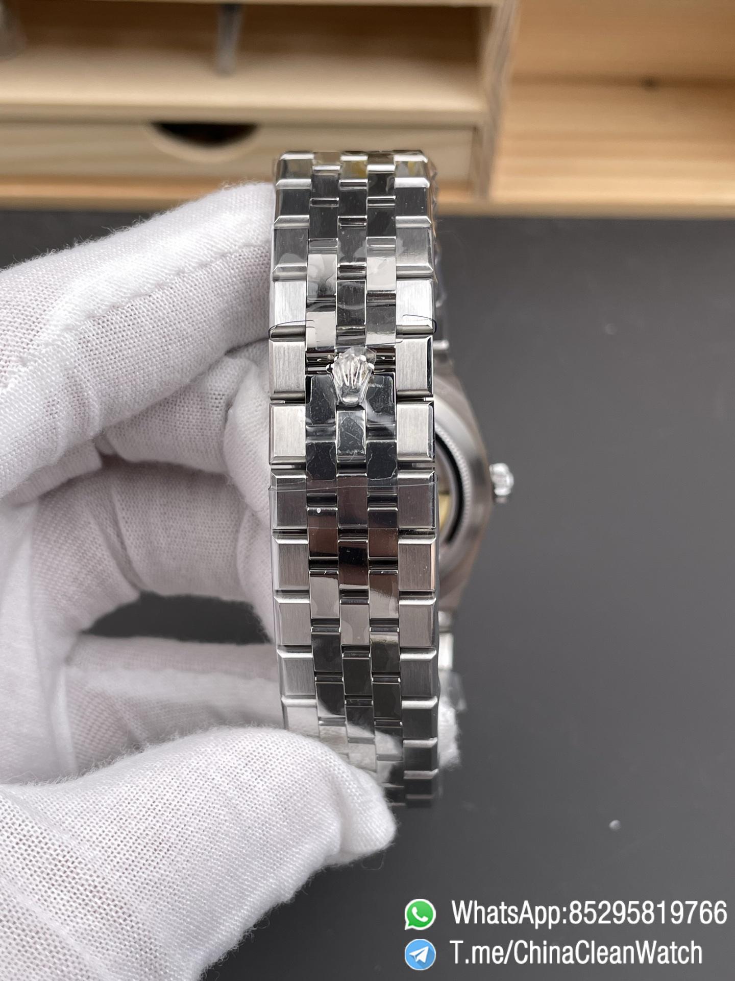 ESF Super Clone Land Dweller 127336 0001 Honeycomb Motif Blue Dial 40mm SuperClone 7135 Movement Jubilee Bracelet 09 ESF Super Clone Land Dweller 127336 0001 Honeycomb Motif Blue Dial 40mm SuperClone 7135 Movement Jubilee Bracelet 09